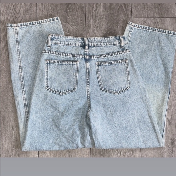 Dazy Size Small High Rise Wide Legged Light Wash Jeans New W Tags Denim - Picture 1 of 10